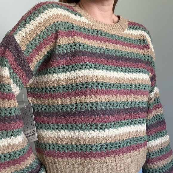 Open Knit Stripe Wide Sleeve Sweater - Picture 7 of 10